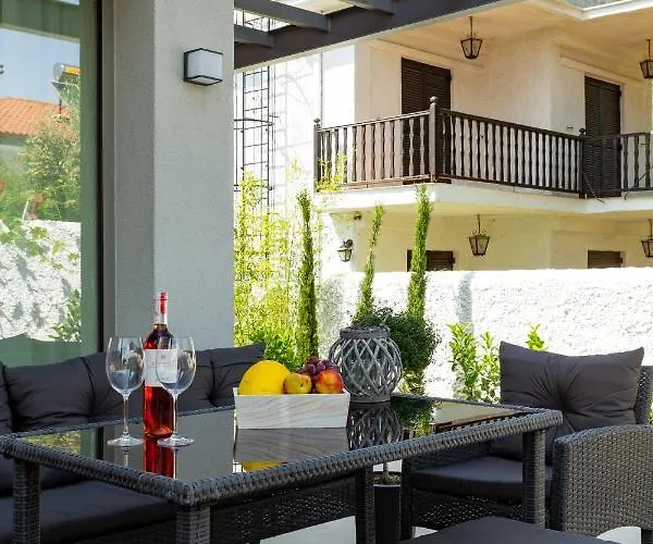 Gaia Maisonettes 別荘 *