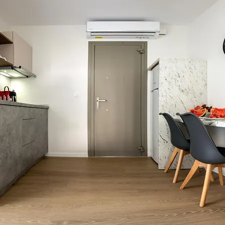 Gaia Maisonettes Nyaraló