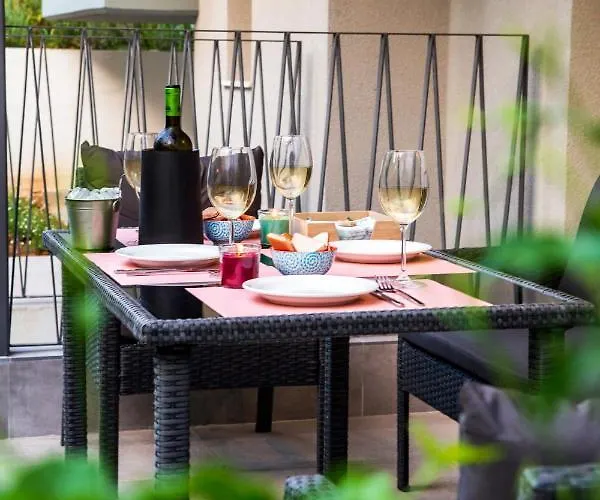 Gaia Maisonettes Nea Kallikrateia